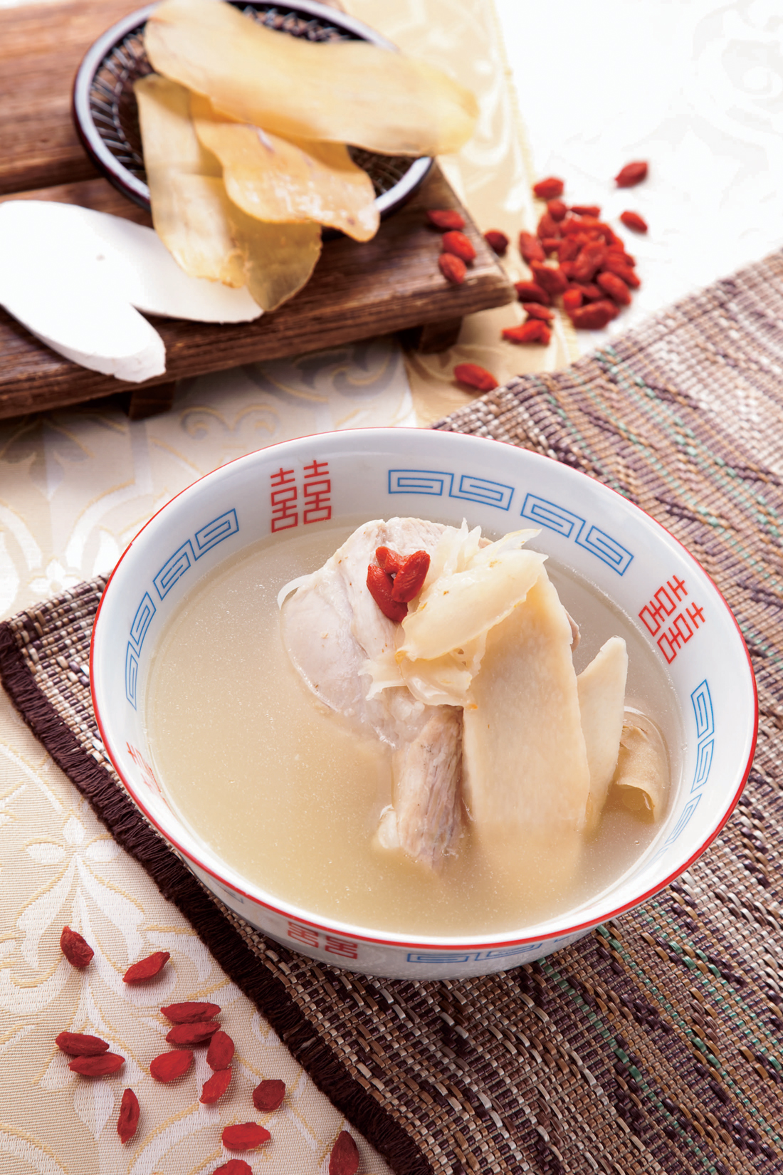 淮山杞子天麻瘦肉湯